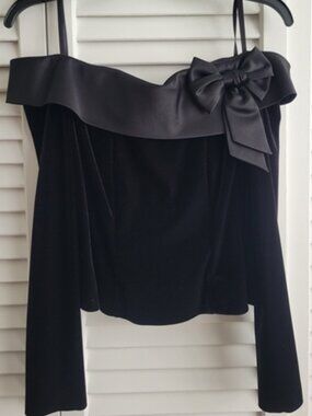 Jeanne Alexander Off Shoulder Blouse